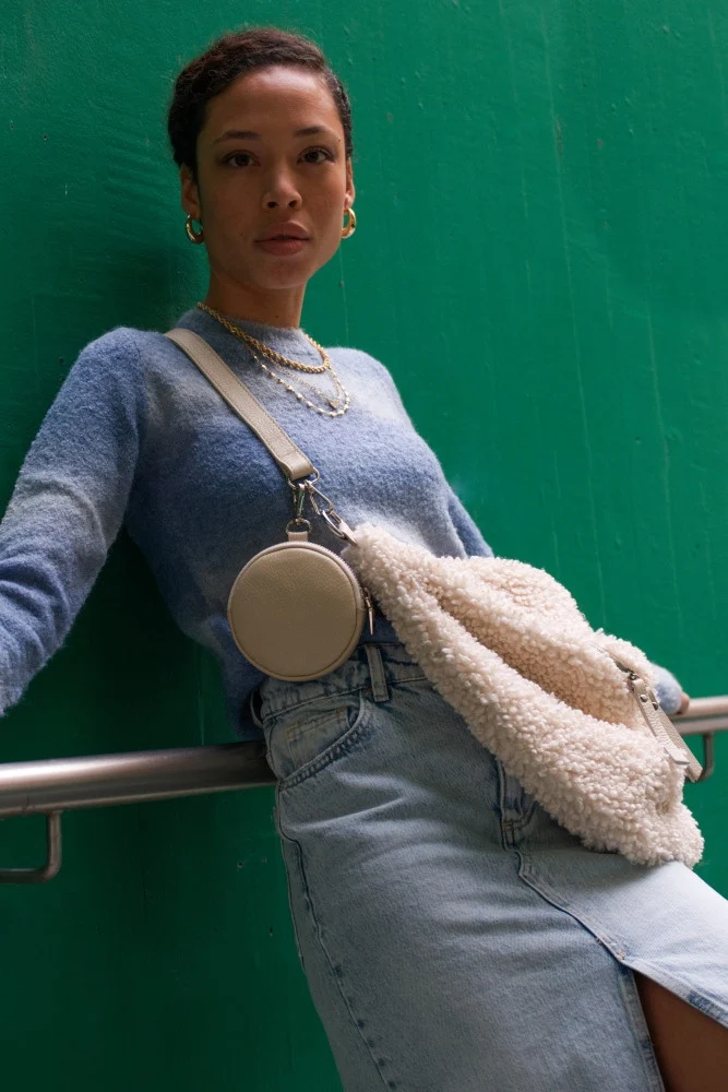 Sac banane géant en cuir et peluche LOU PILOU XXL Beige crème