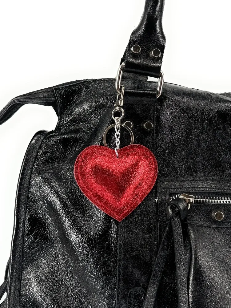 Porte-clés en cuir irisé COEUR GLOW Rouge irisé
