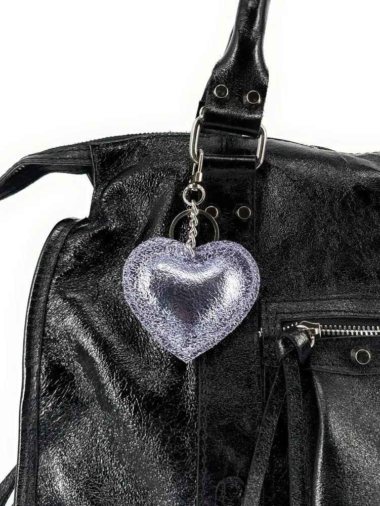 Porte-clés en cuir irisé COEUR GLOW Lilas irisé