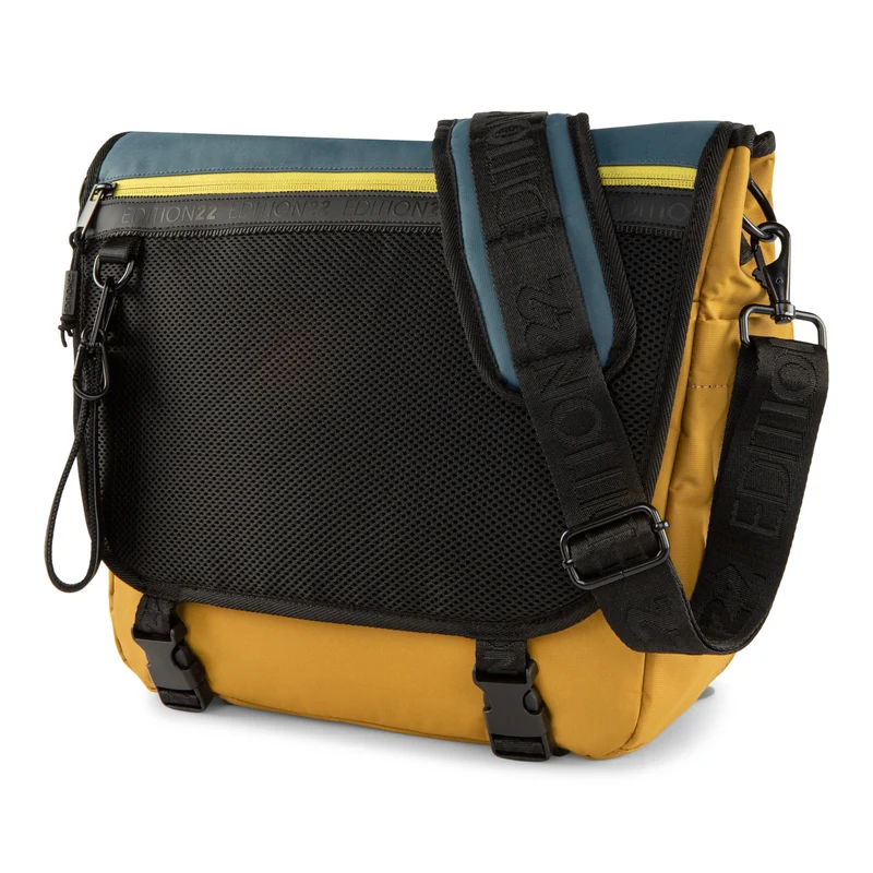 Edition22 Journey Messenger Bag *Drop Ship*