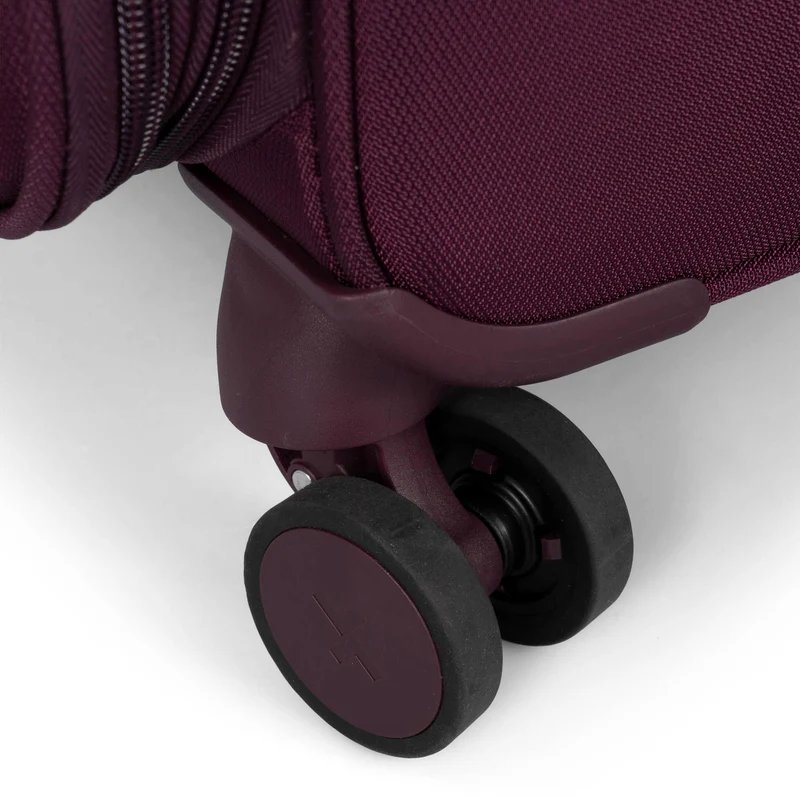Verona Softside 26.5" Luggage