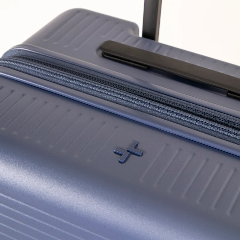 Westmount Hardside 26" Luggage