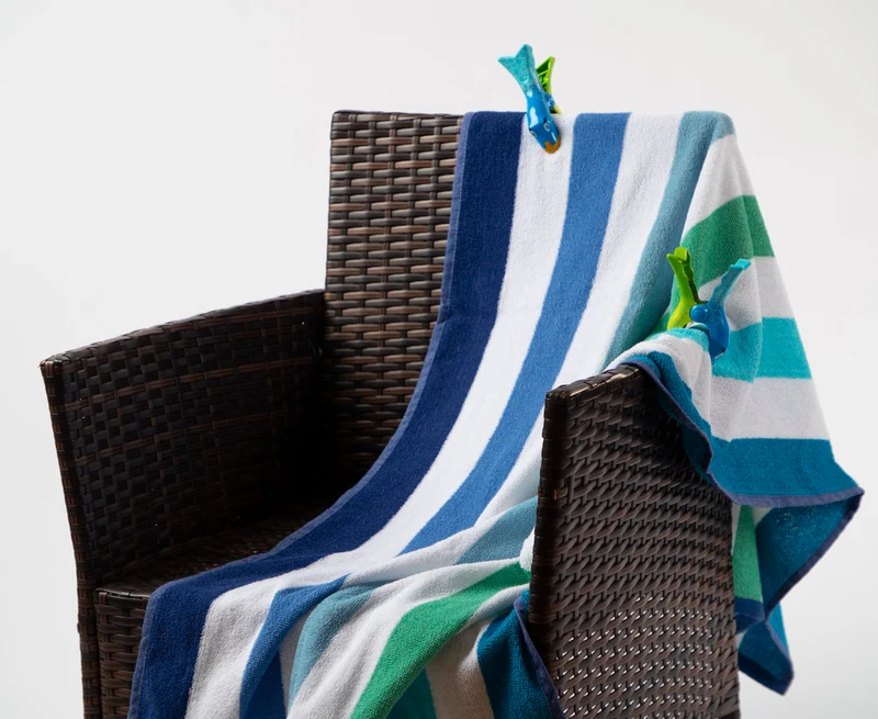 Tracker Beach Towel Clip Bubbles