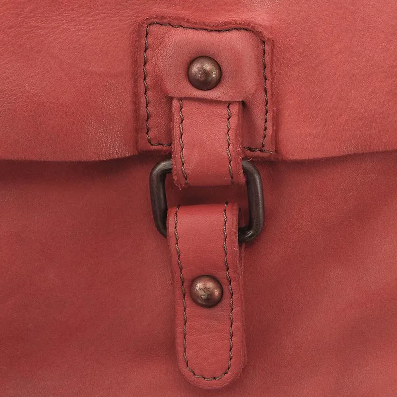 Sac besace à bandoulière en cuir vintage MISS COQUETTE Rouge garance