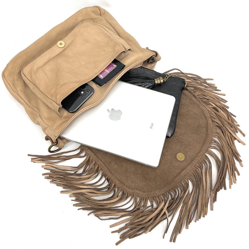 Sac besace à franges en cuir vintage MISS NAYA Taupe clair