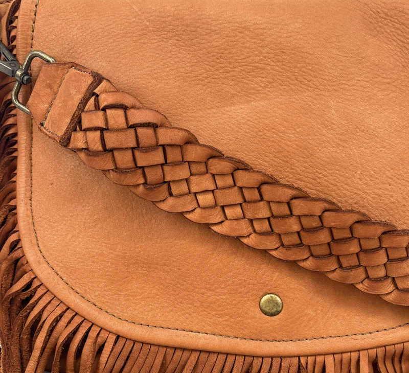 Sac besace à franges en cuir vintage MISS NAYA Camel foncé
