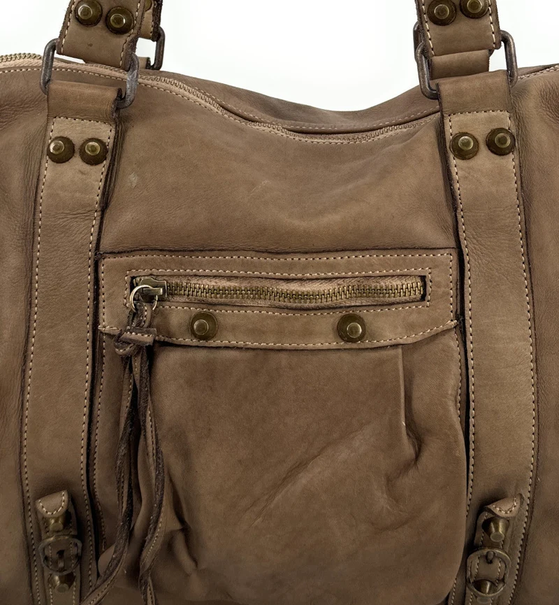 Grand sac porté épaule en cuir vintage STORM XL HURRICAN Taupe