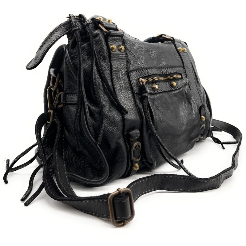 Sac à main porté épaule en cuir vintage STORM ROCK Back to black