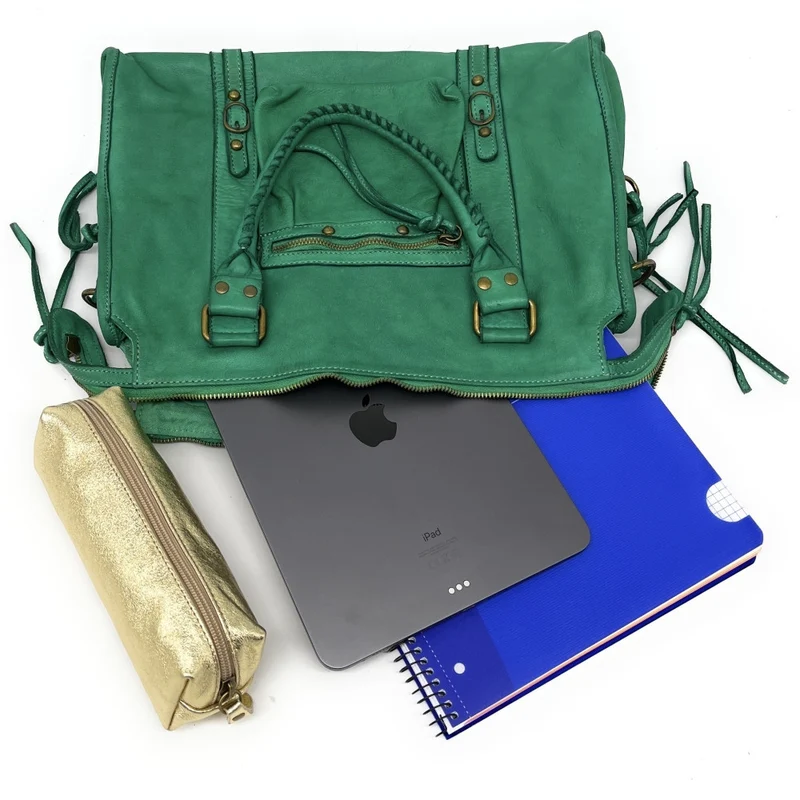 Sac à main en cuir vintage MISS STORM Vert Véronèse