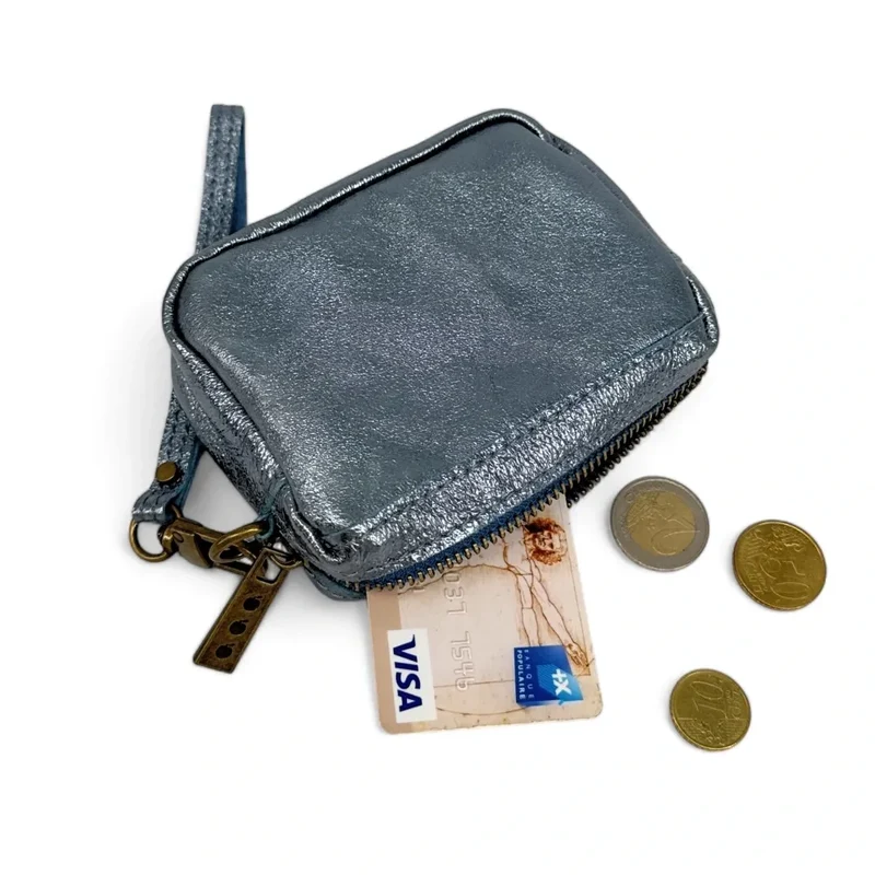 Porte-monnaie avec dragonne en cuir irisé CATCHY Bleu céleste