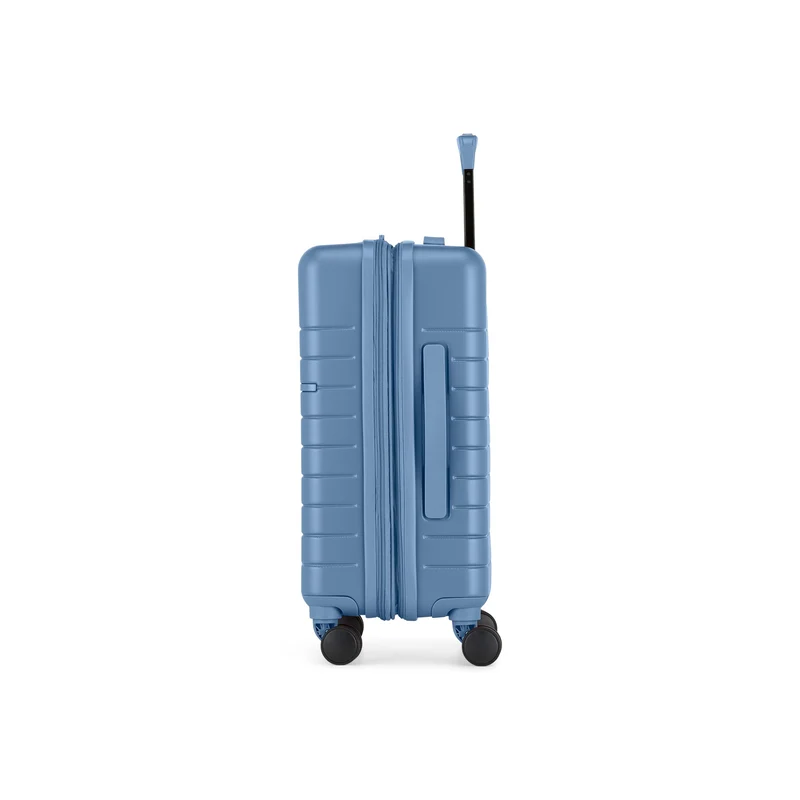 Bugatti Munich Carry-On *Drop Ship*