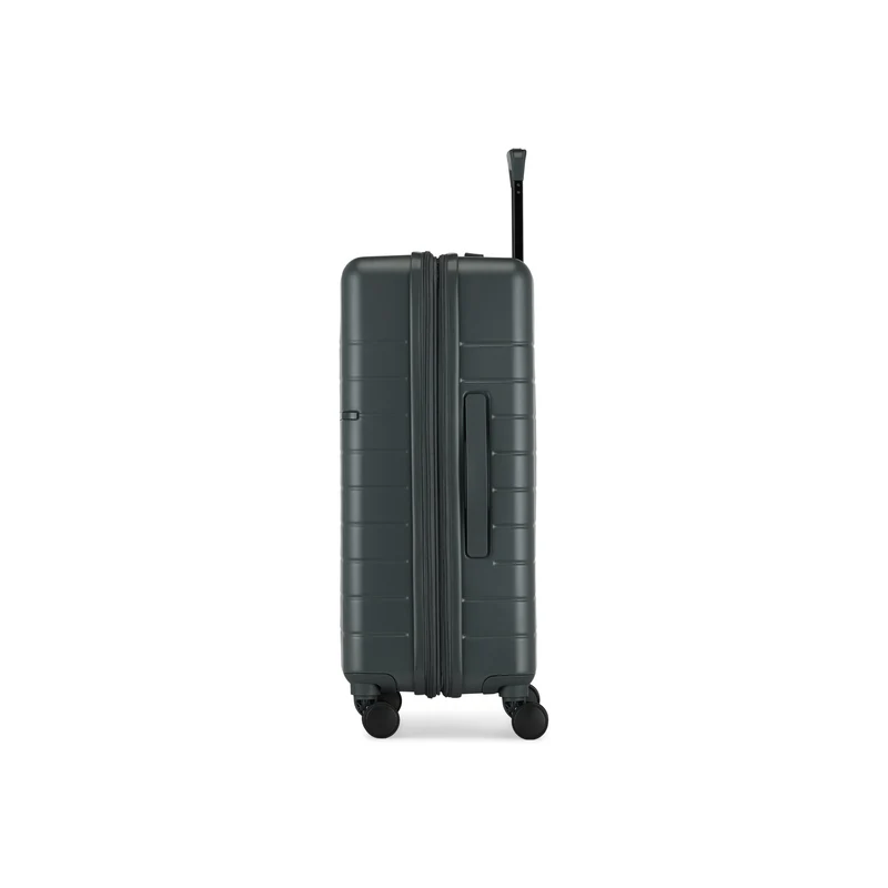 Bugatti Munich Check-In Medium *Drop Ship*