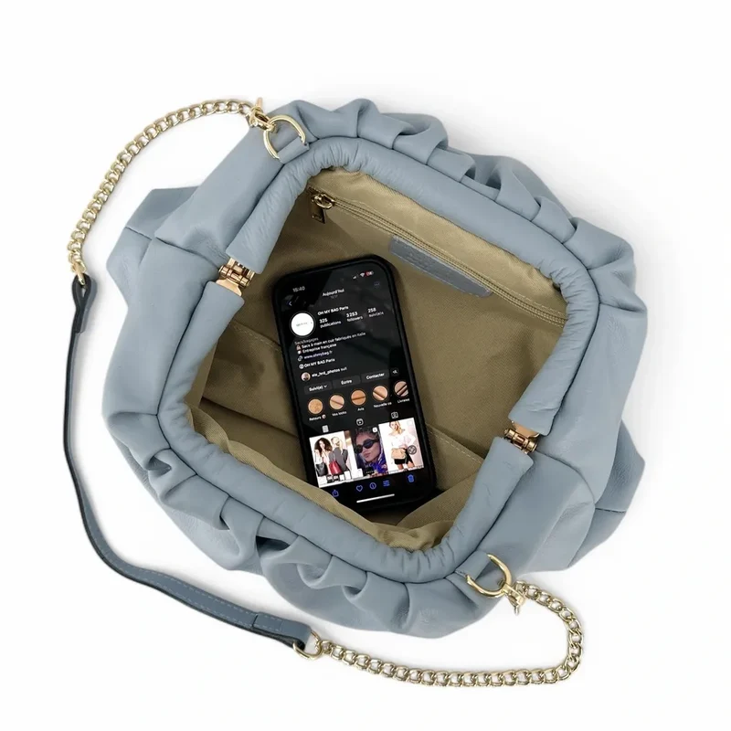 Sac pouch en cuir box-calf ATHALIE Bleu pastel