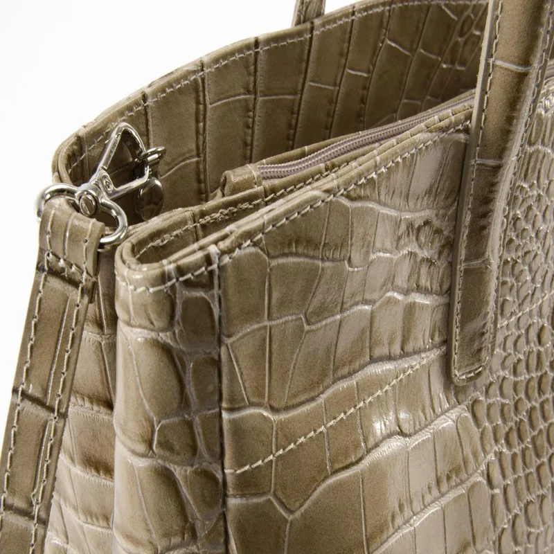 Sac cabas en cuir verni façon croco BE LADY Taupe clair