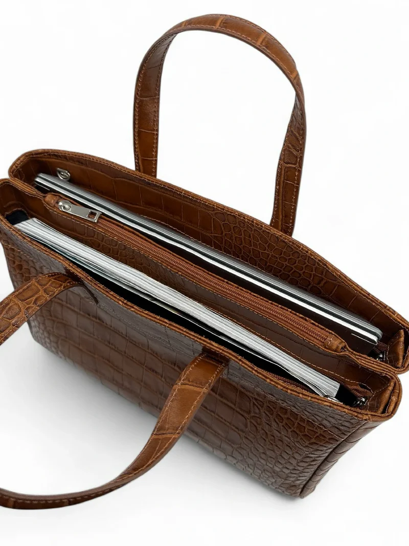 Sac cabas en cuir verni façon croco BE LADY Camel foncé
