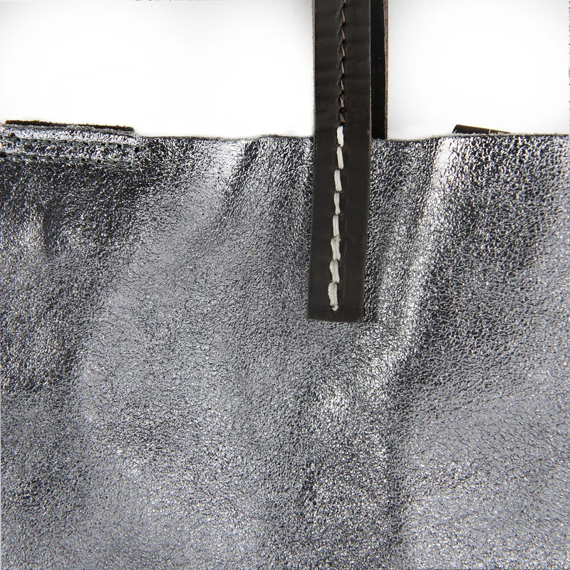 Sac cabas en cuir irisé SILVER Argent foncé