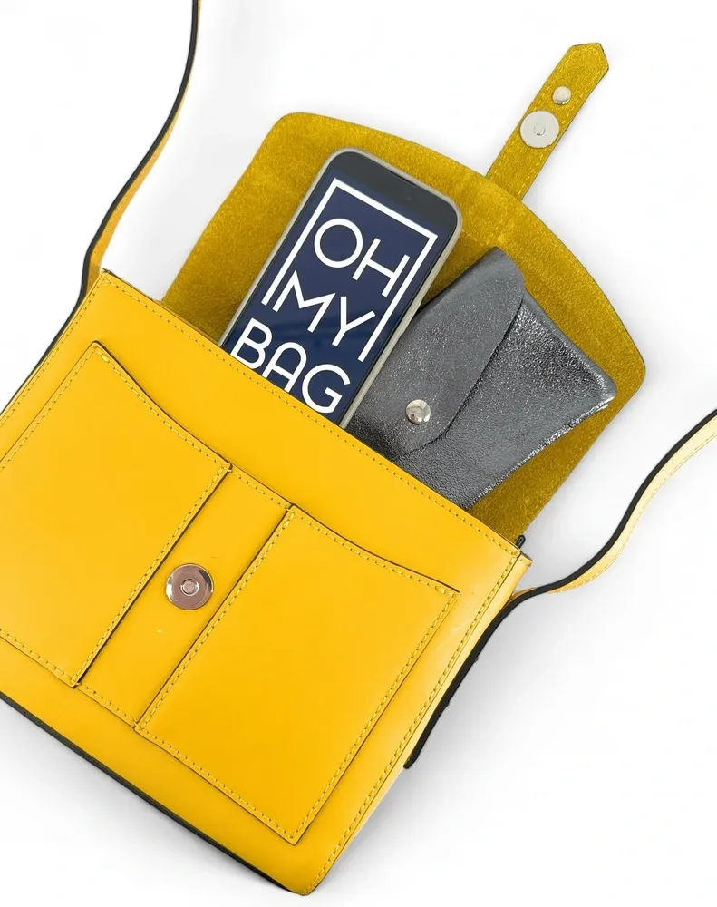 Sac besace en cuir lisse OTHELLO Bouton d'or