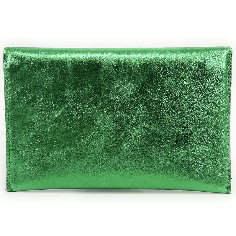 Pochette enveloppe en cuir irisé TINA Vert anglais