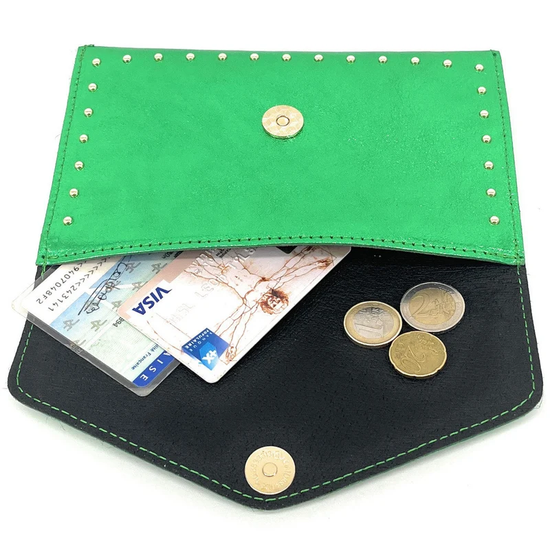 Pochette enveloppe en cuir irisé TINA Vert anglais