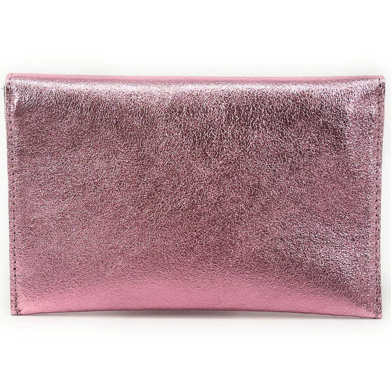 Pochette enveloppe en cuir irisé TINA Rose pâle irisé