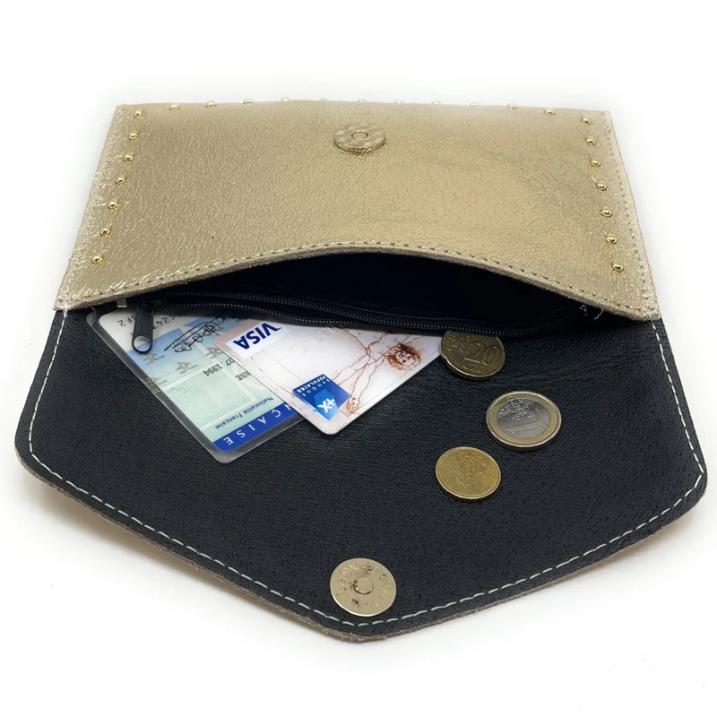 Pochette enveloppe en cuir irisé TINA Or
