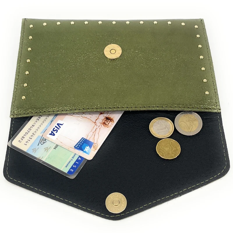 Pochette enveloppe en cuir irisé TINA Vert Kaki irisé