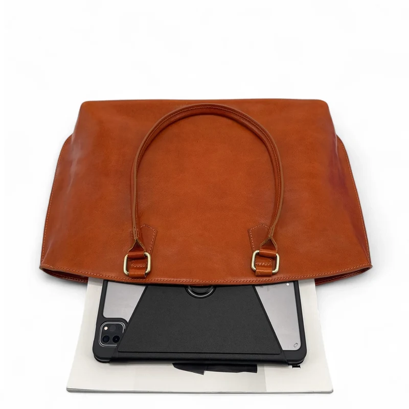 Grand sac cabas en cuir lisse GREENWICH Camel