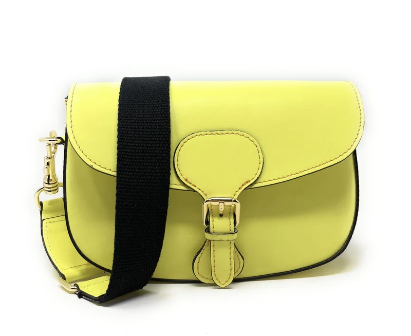 Sac trotteur à bandoulière en cuir lisse MADDY Jaune tournesol