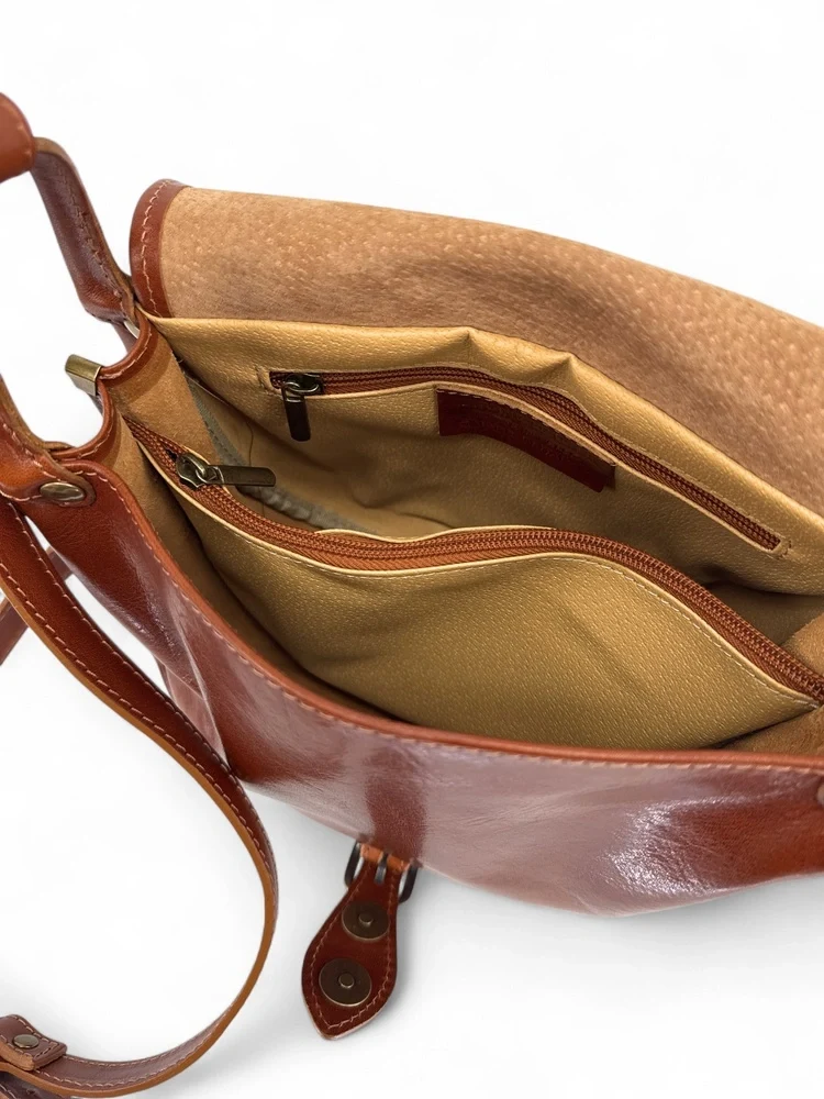 Sac bandoulière en cuir lisse LITTLE VERLAINE Cognac