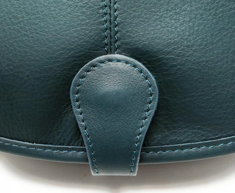 Sac besace cuir lisse CARTOUCHIERE Bleu vert canard