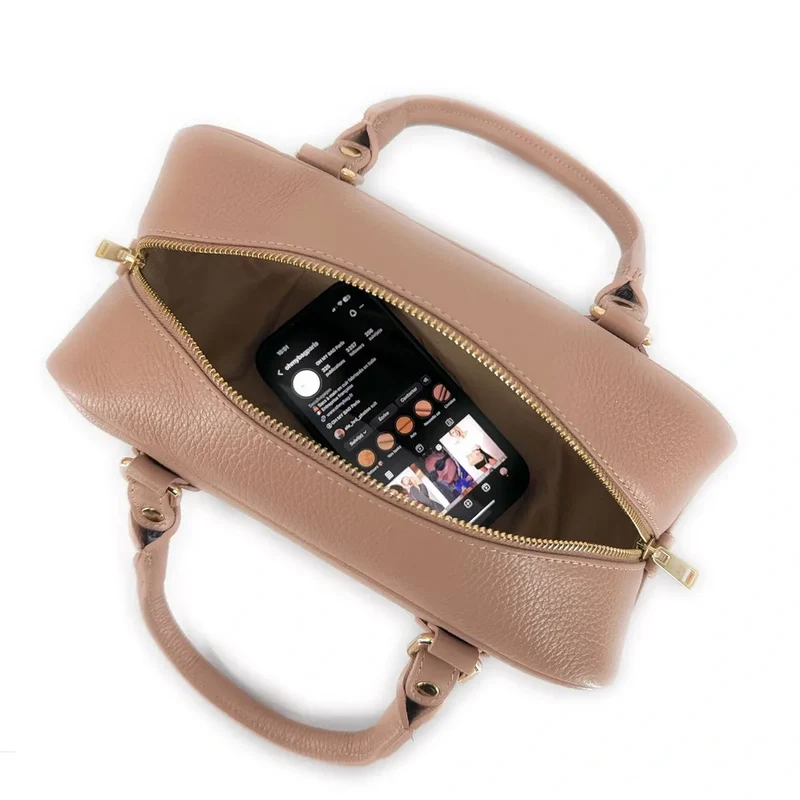 Sac bowling french stick en cuir grainé I LOAF YOU Rose nude