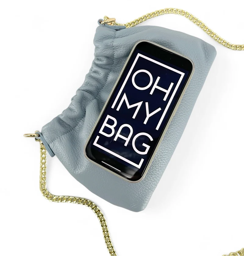 Sac pouch en cuir grainé LA POUCHINETTE Bleu pastel