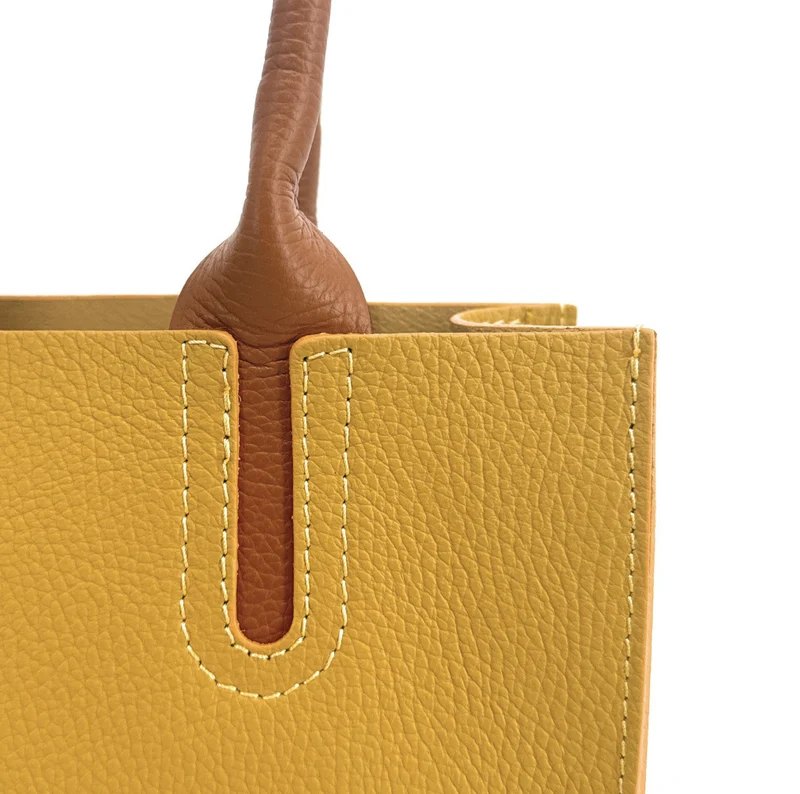 Sac cabas en cuir grainé VOLTAIRE Jaune Moutarde