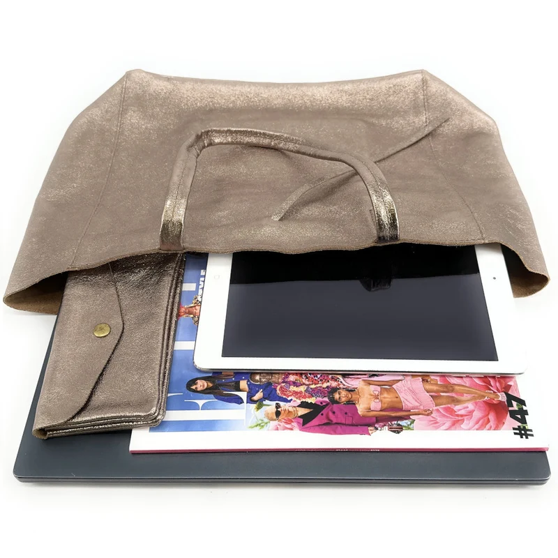 Sac cabas en cuir métallisé HOBART Champagne irisé