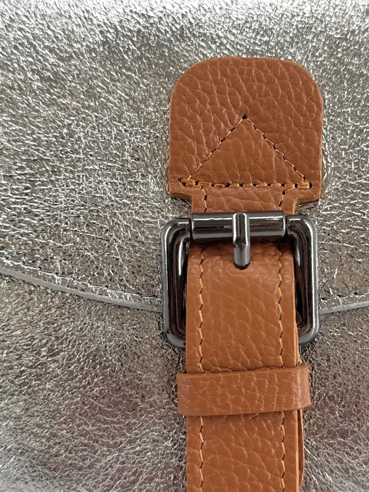 Sac cartable à bandoulière en cuir irisé CORTE Argent moyen