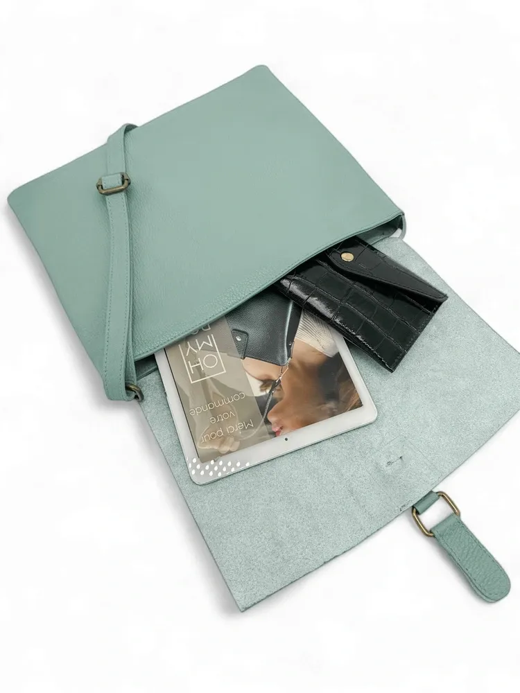 Sac bandoulière en cuir grainé COQUETTE Vert pastel