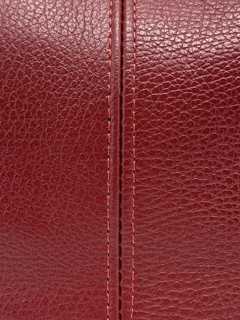 Sac seau à bandoulière en cuir grainé BEAUBOURG Rouge foncé