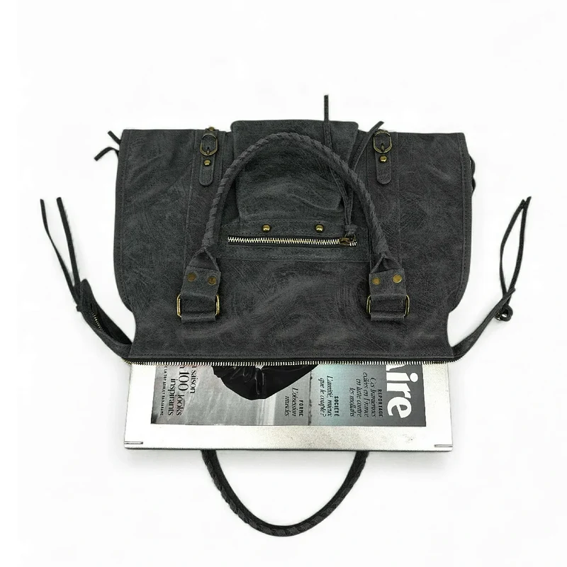 Sac à main en cuir brossé SANDSTORM Gris foncé