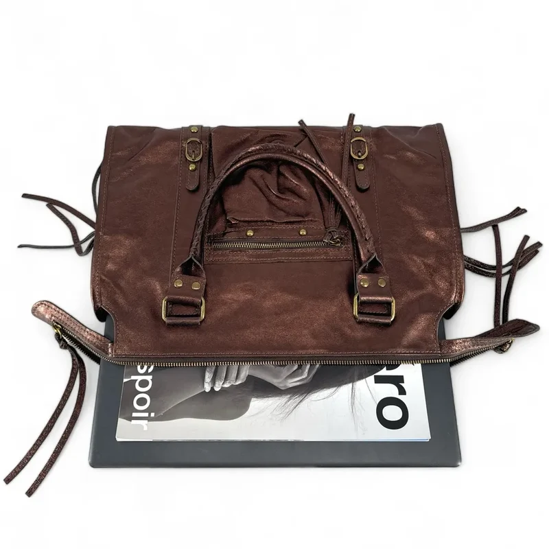 Sac à main en cuir irisé SANDSTORM Marron chocolat
