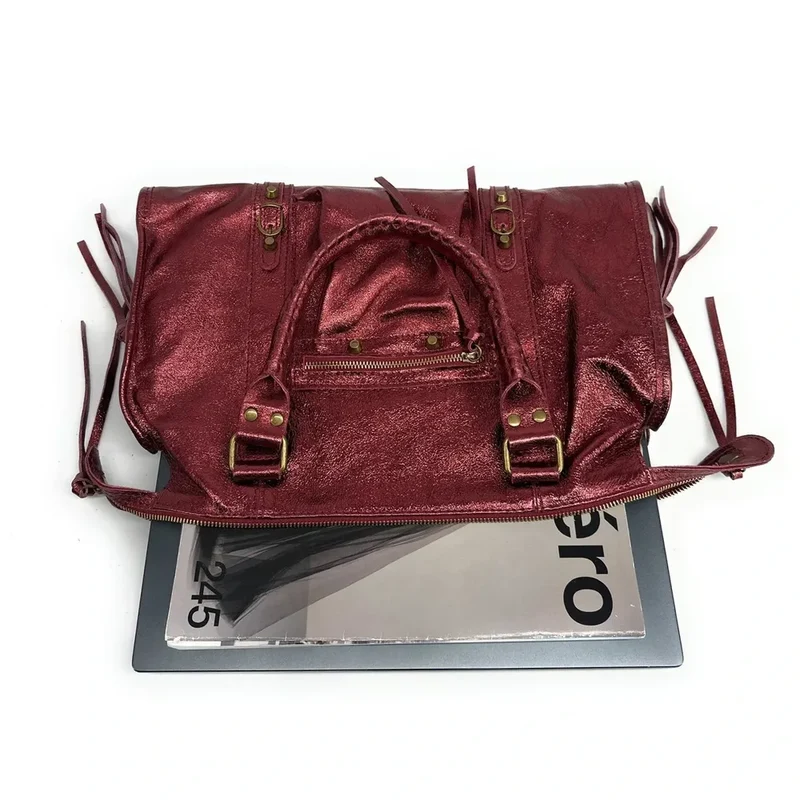 Sac à main en cuir irisé SANDSTORM Bordeaux