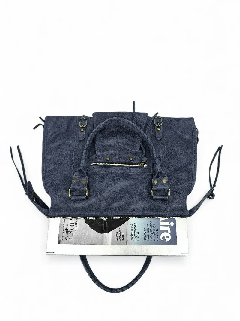 Sac à main en cuir brossé SANDSTORM Bleu marine