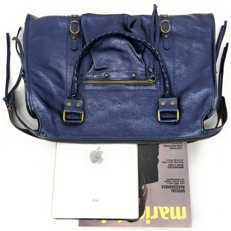 Sac à main en cuir irisé SANDSTORM Bleu nuit étoilée