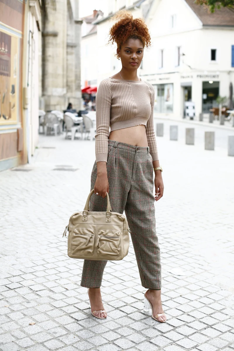 Sac à main en cuir lisse OMB MOSCOU Taupe clair