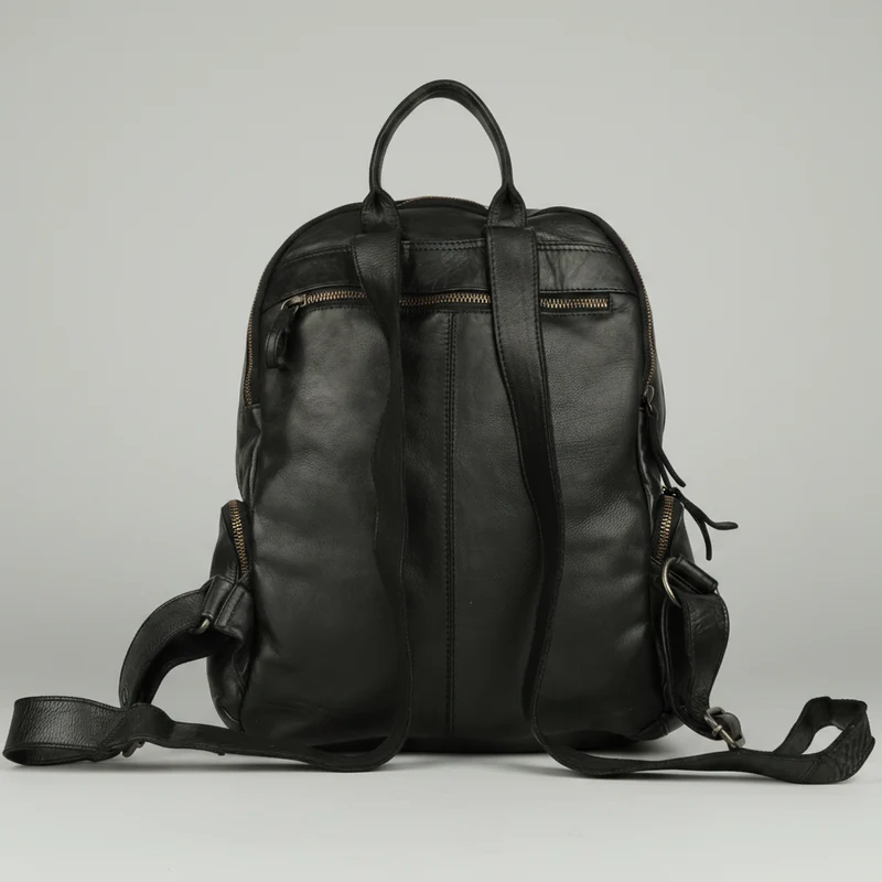 MET Premium Leather Backpack. Urban Rucksack