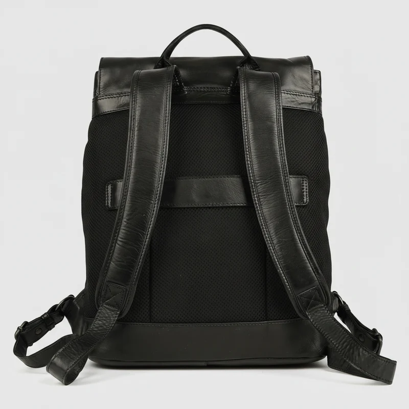 MET Premium Leather Backpack. Urban Rucksack