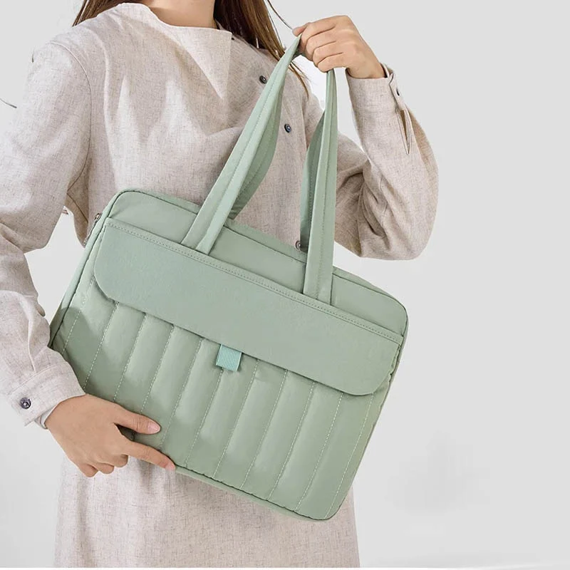 Nash sacoche ordinateur femme matelassée